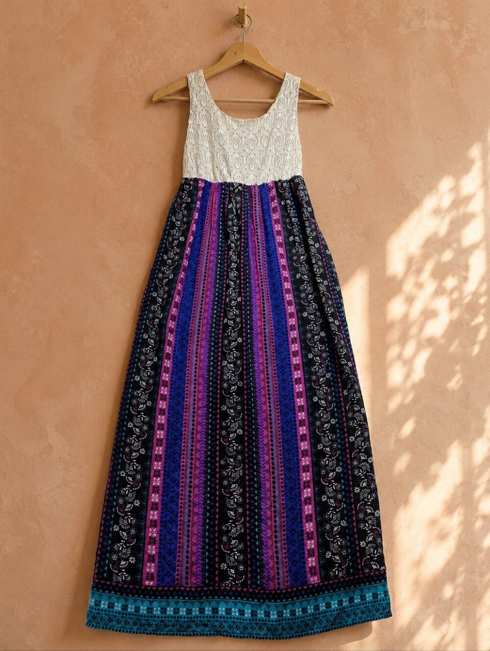 Lily Rose Boho Lace Floral Maxi Dress Medium